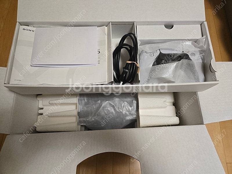 PS5 디스크 CFI-1018A 팝니다--1