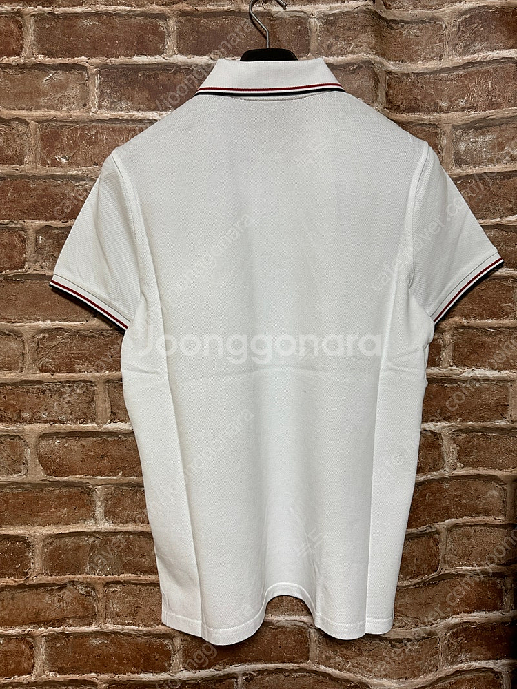 몽클레어 몽클레르 24ss 패치 폴로 반팔 카라 티셔츠...--1
