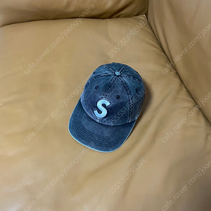 Supreme 슈프림 피그먼트 블랙 S로고 6패널 볼캡 모자 (Pigment Washed Black)