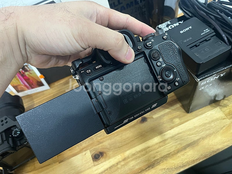 SONY 소니 A7S3 카메라 300만원에 팝니다!(틸...--2