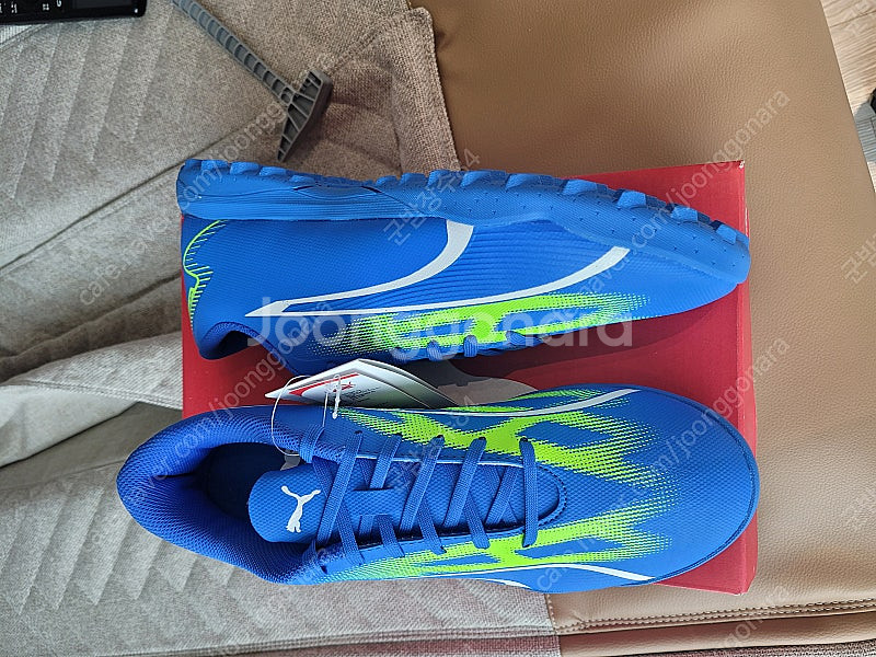 박스채 새상품 PUMA 풋살화 265 270--0