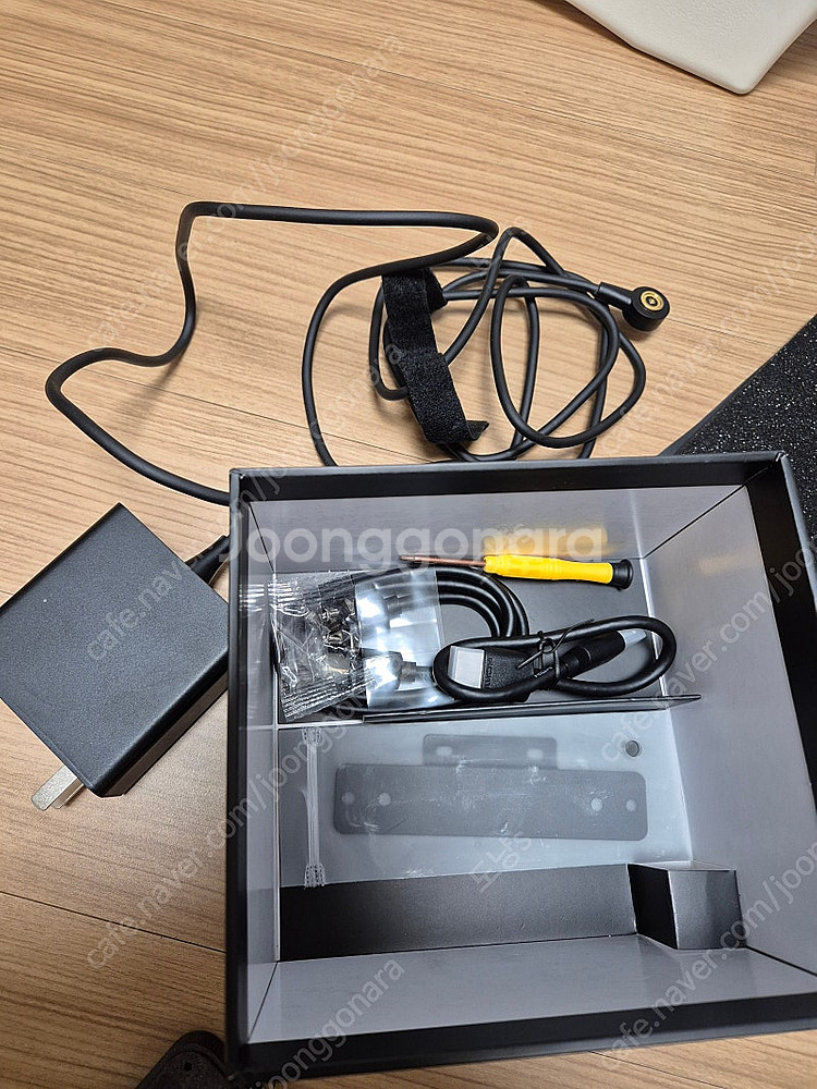SER7 7840hs 베어본 + 모드킷 팝니다.--1