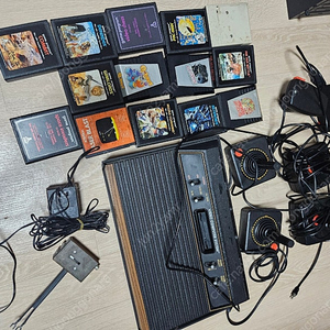 ATARI2600 아타리2600 고전게임기 팝니다 전원안들어옴