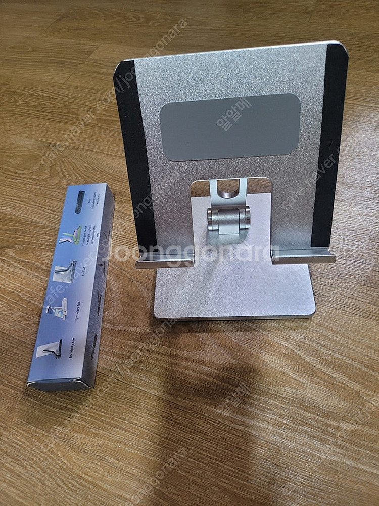 테블릿 거치대 2개 무료배송--1