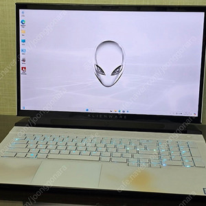 DELL 에일리언웨어(AlienWare) M17 R2 게이밍 노트북 대전 85만원