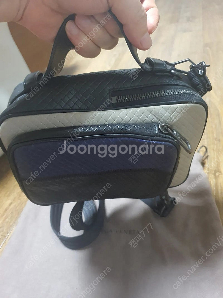 보테가 크로스백--1