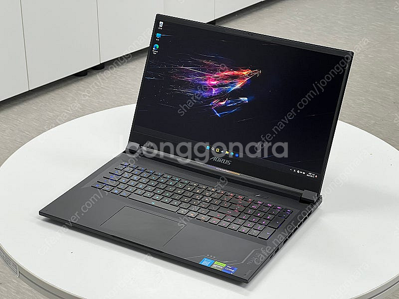 기가바이트 어로스17X 노트북 [i9-13900HX /...--3