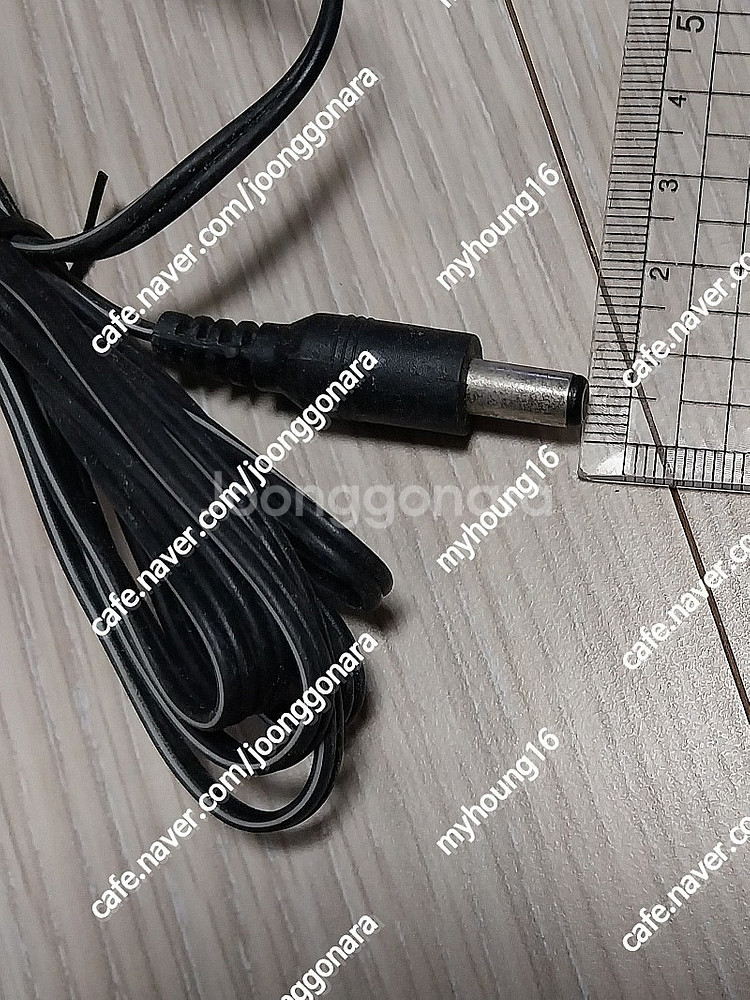 LG DC 12V 300mA 아답터 팝니다. (7천원)--2