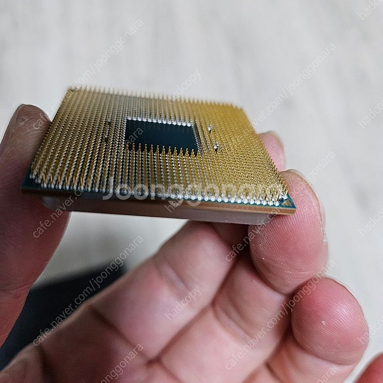 라이젠 5600x+애즈락 b550i 보드 팝니다.--4