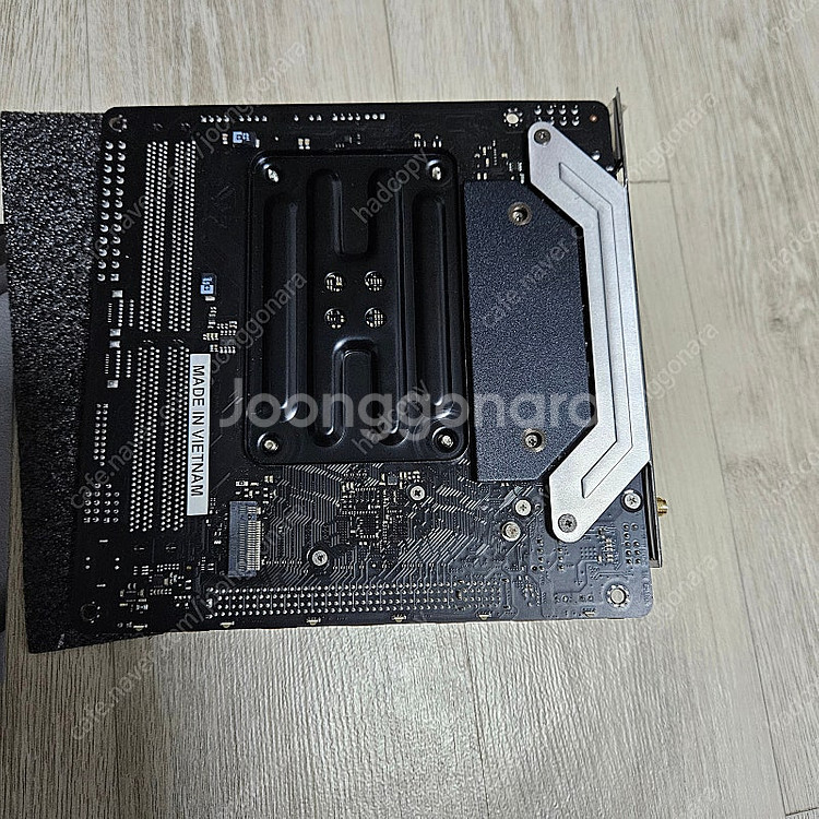 라이젠 5600x+애즈락 b550i 보드 팝니다.--5