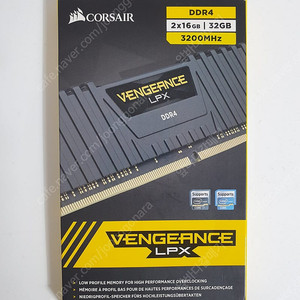 커세어 벤전스 램 DDR4 32GB(16GB 2개)