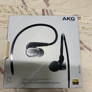 akg n40