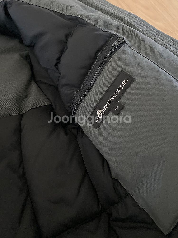 무스너클 스틸링 패딩 그레이 판매--6