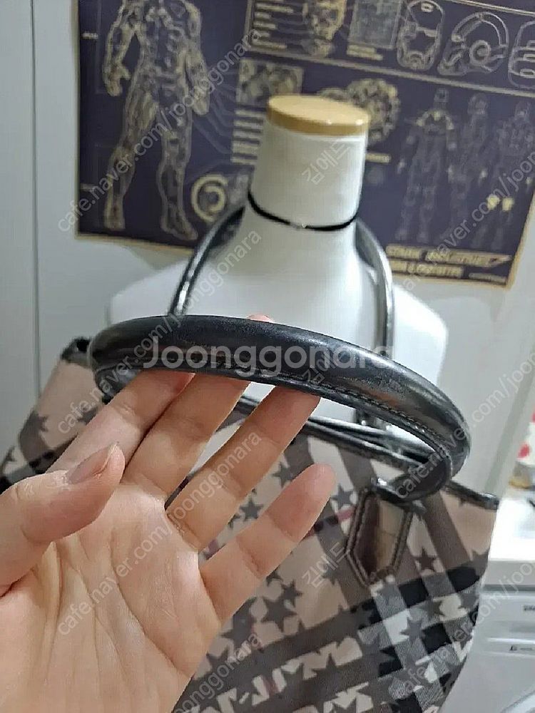 명품 버버리 숄더백 가방 택포 13만--3