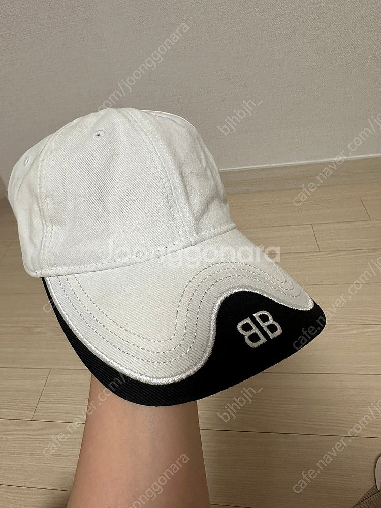 정품발렌시아가 캡모자--0