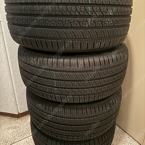 피렐리 피제로 올시즌 245/40R19 타이어 팝니다