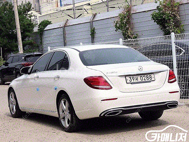 [벤츠]E-클래스 W213 E220d 아방가르드 | 2...--2