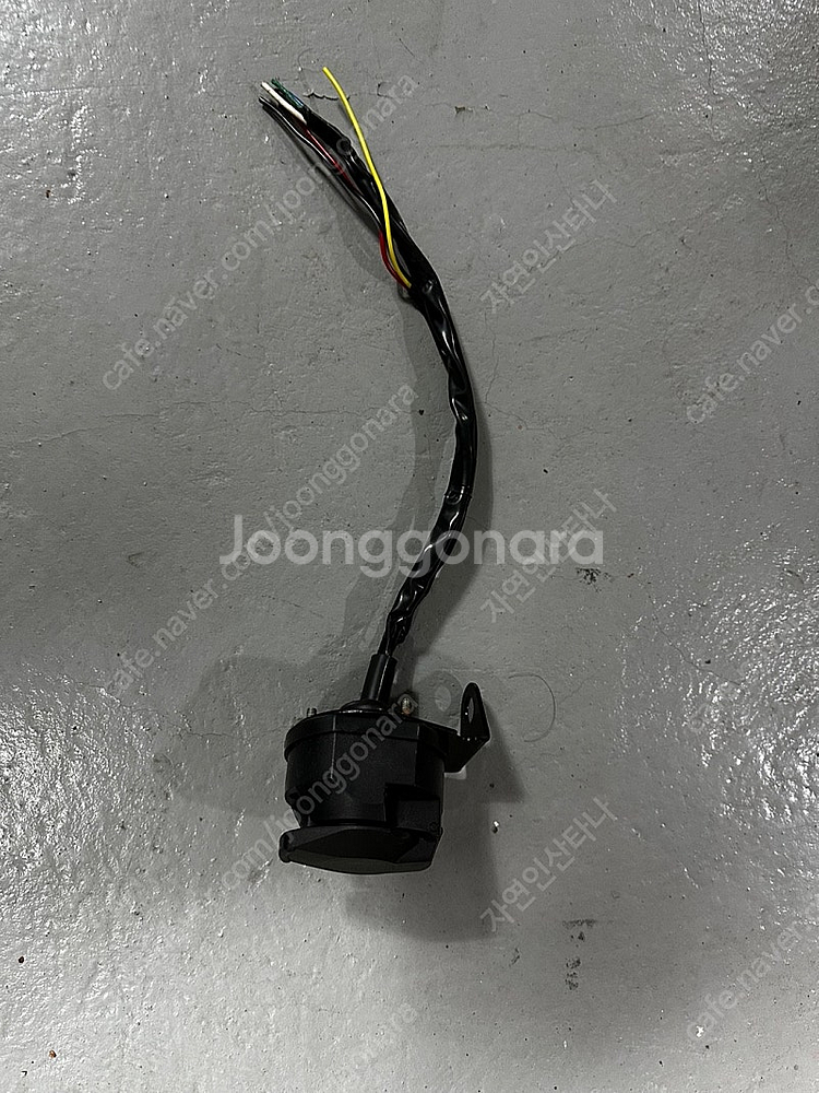 [부산,김해] 유럽식7핀 차량측 소켓 컨넥터 판매합니다--0