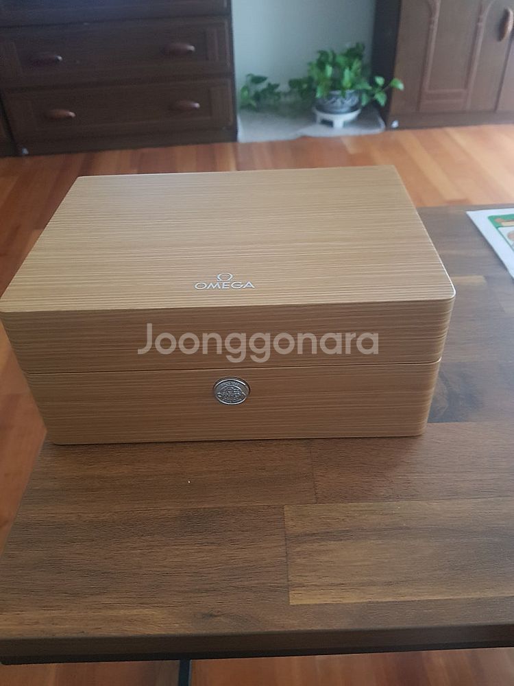 오메가원목시계상자--0