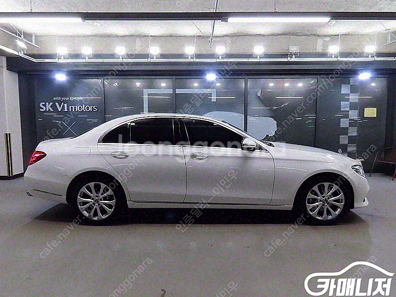 [벤츠]E-클래스 W213 E220d 4MATIC 익스...--2