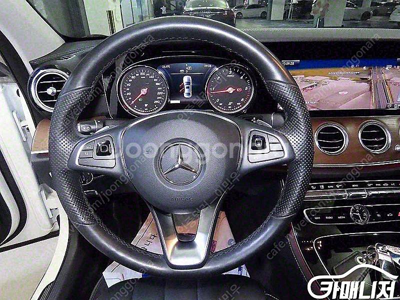 [벤츠]E-클래스 W213 E220d 4MATIC 익스...--7