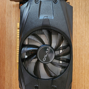 깨끗한 갤럭시 GTX1050 OC 2G (분해청소 및 MX4 써멀 재도포)