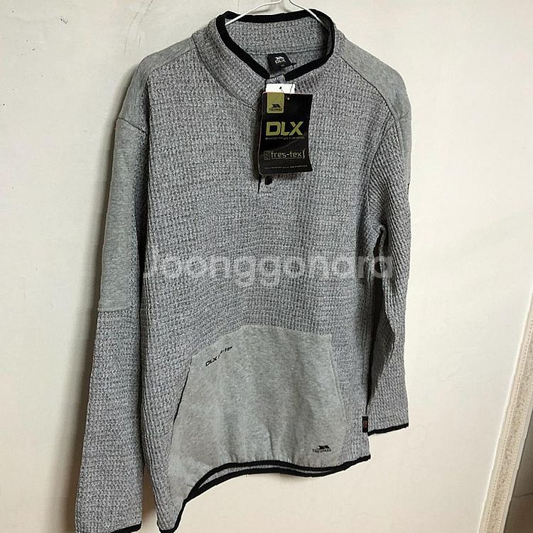 판매 새상품 트래스패스 남성 겨울 긴팔티 105XL--1