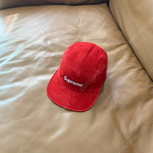 Supreme 슈프림 레드 캠프캡 모자 (Suede Red)