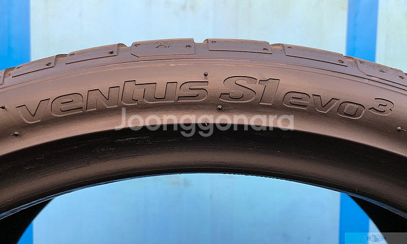 A+급 중고타이어 한국타이어 벤투스 S1 EVO3 26...--3