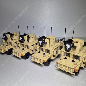 레고 밀리터리 HUMVEE M1165A1 – Special Forces GMV-N 복원품 팝니다.