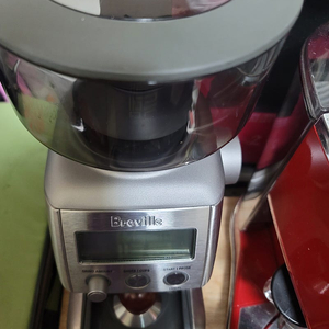 브레빌(Breville) BCG820