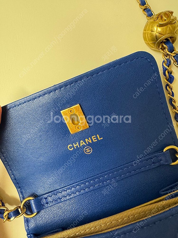 (상태최상)샤넬 골드볼 체인 미니백 (Clutch wi...--4