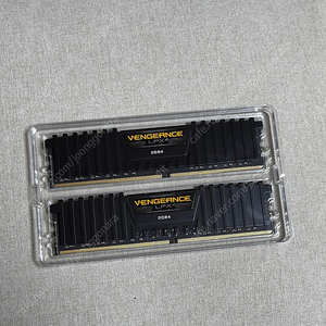 커세어 lpx ddr4 3600 c18 32gb 램 판매