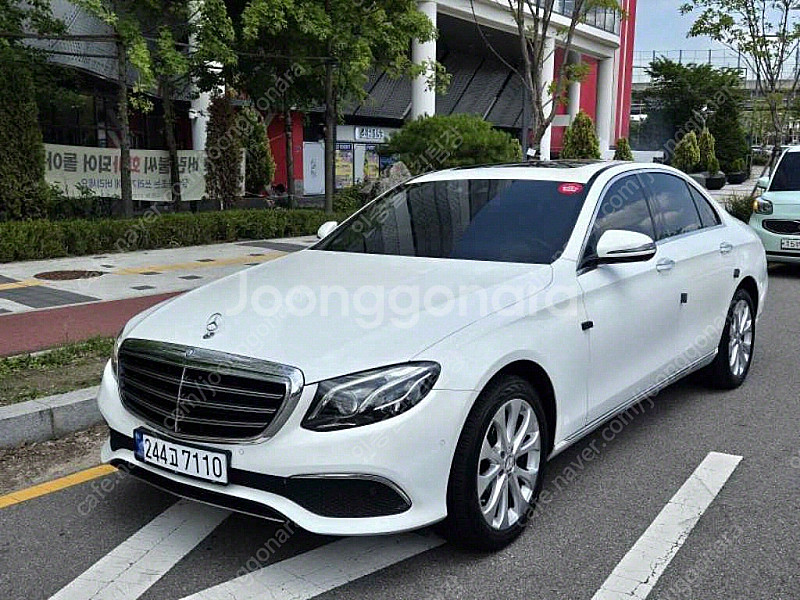 벤츠 E-클래스 W213 E220d 익스클루시브 중고차...--1