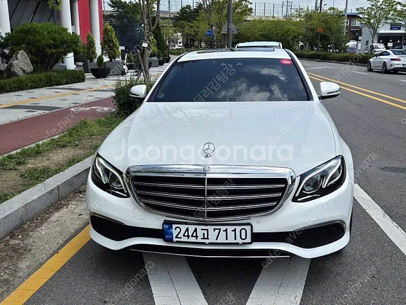벤츠 E-클래스 W213 E220d 익스클루시브 중고차...--2