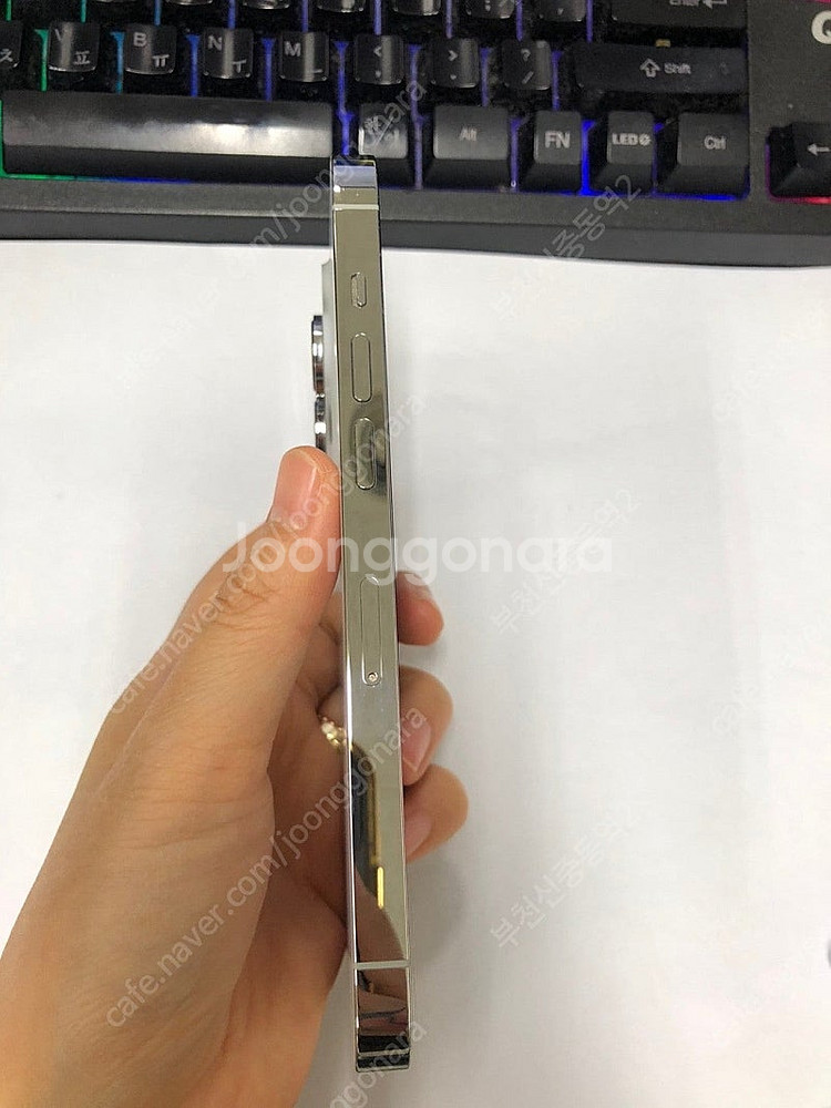 002006 아이폰14프로 화이트 A급 128GB 무잔...--6
