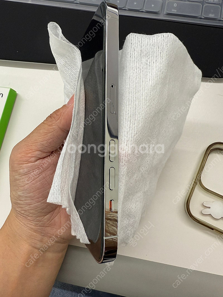 아이폰 14프로 256GB 실버(화이트) 애케플 포함--2