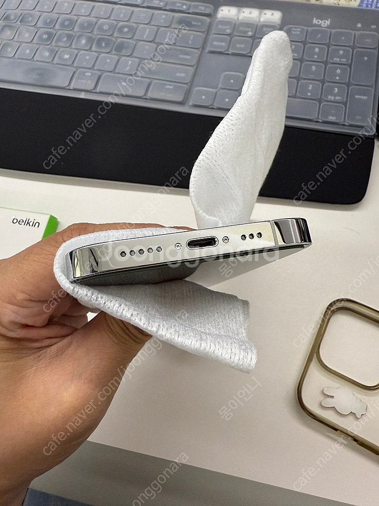 아이폰 14프로 256GB 실버(화이트) 애케플 포함--3