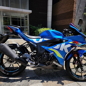 스즈키 GSX R125 전용 스트럿바 9만원(가격내림)