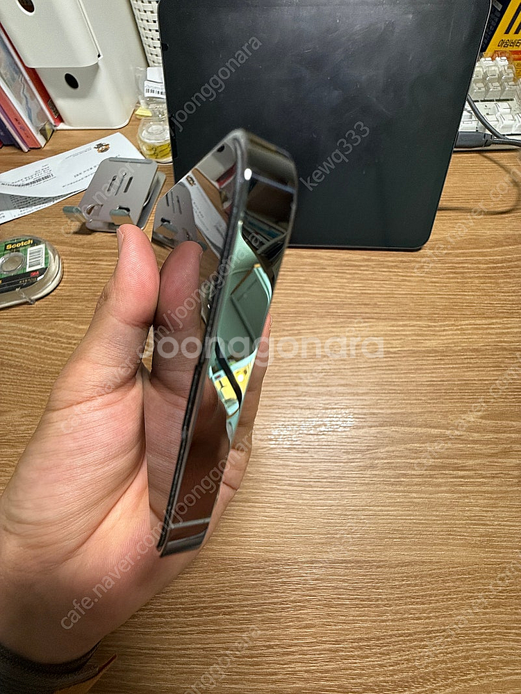 아이폰 13프로맥스 256GB 실버 팝니다 (가격인하) 배터리90%--6