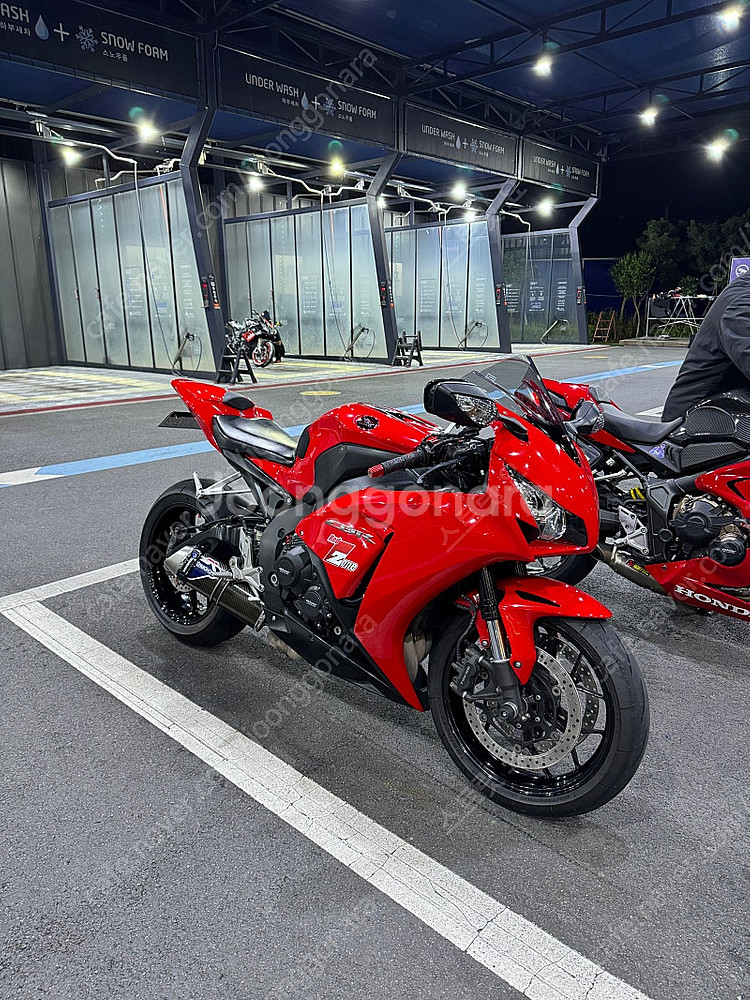 전주 혼다 cbr1000rr 파이어 블레이드--0