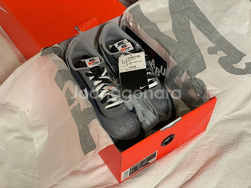 나이키 사카이 와플 검흰 260 새제품--0