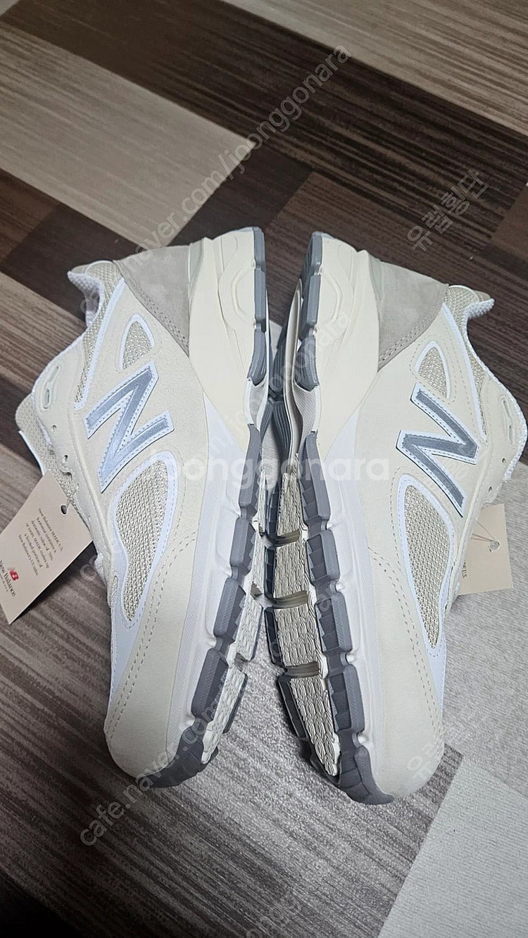 뉴발란스 990v4 크림 화이트 베이지 280사이즈 판...--4