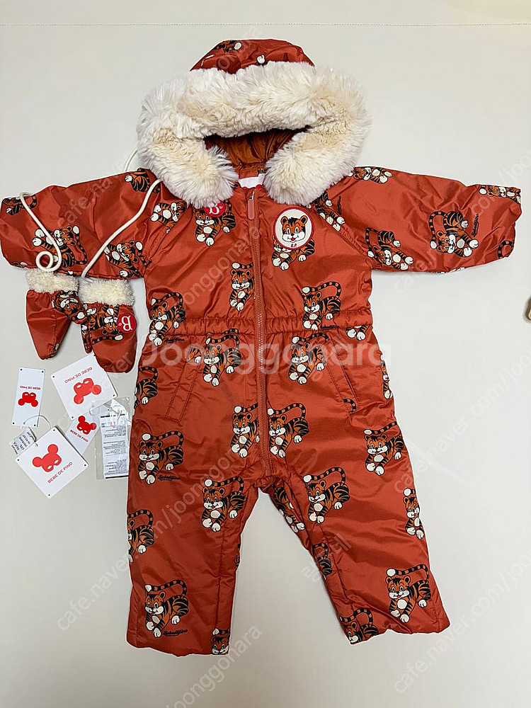 베베드피노 스키수트 스키복 100사이즈 9만 + 장갑 덤--0