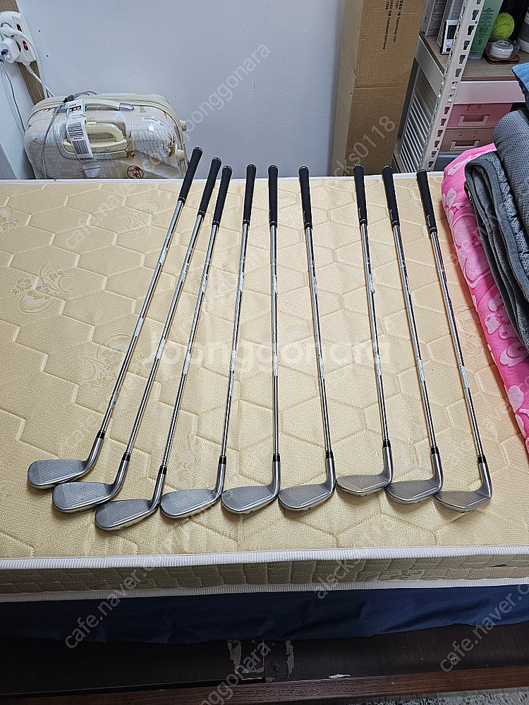 테일러메이드 RBZ 아이언 4-S 9아이언 판매합니다--5