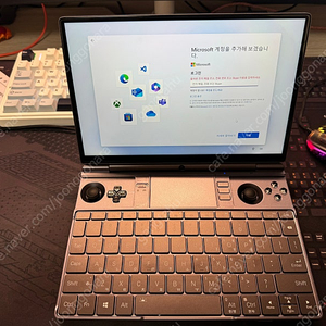 gpd win max2 2024 8840u 32g 2tb 윈맥스2
