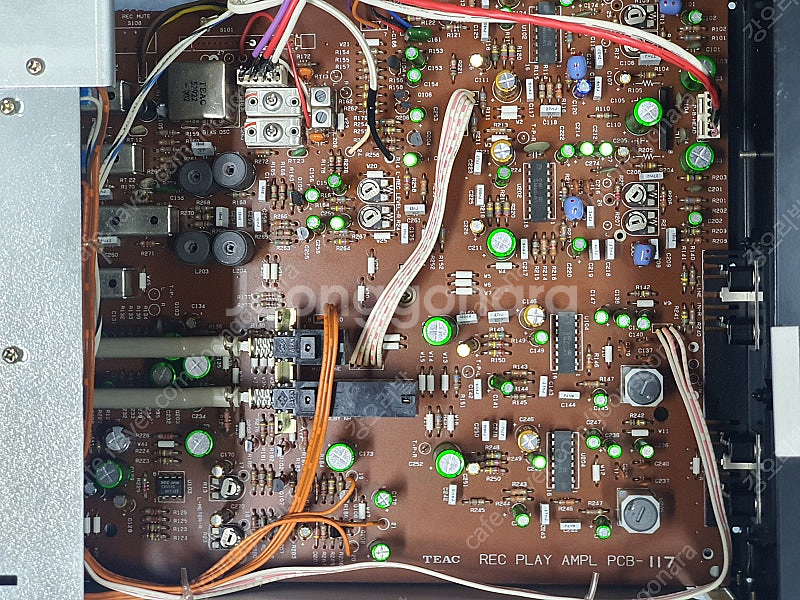 티악(TEAC) 3헤드 카세트 데크 V-7 시집보냅니다.--1
