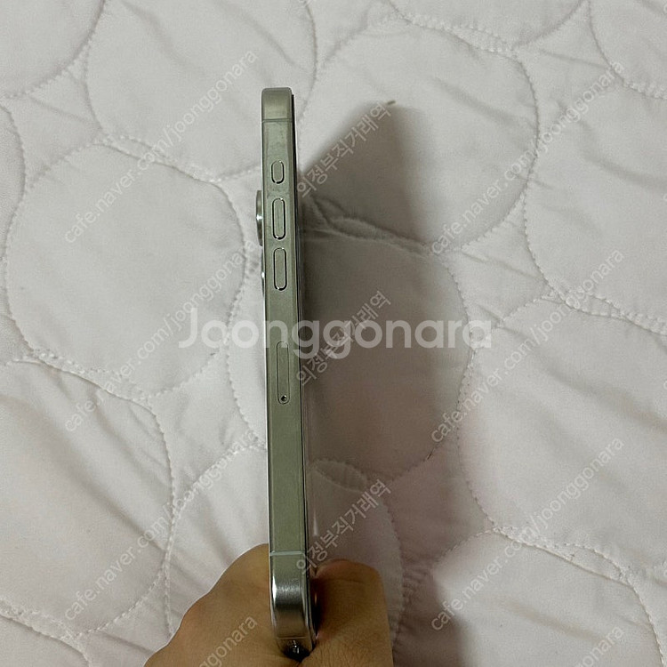 아이폰15pro 512G 화이트색상 판매합니다--3