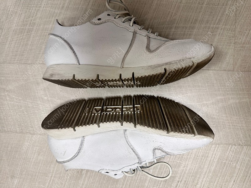 부테로 카레라 화이트 37 판매합니다--2