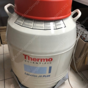 Thermo 세포주보관 액체 질소통 중고 locator jr plus 내부 캔있음 71리터